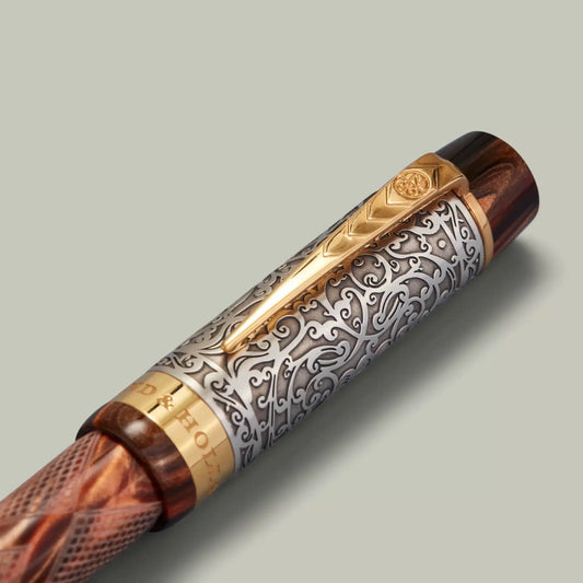 H&H <br> Royal Scroll Fountain Pen Checkered Barrel LTD Edition