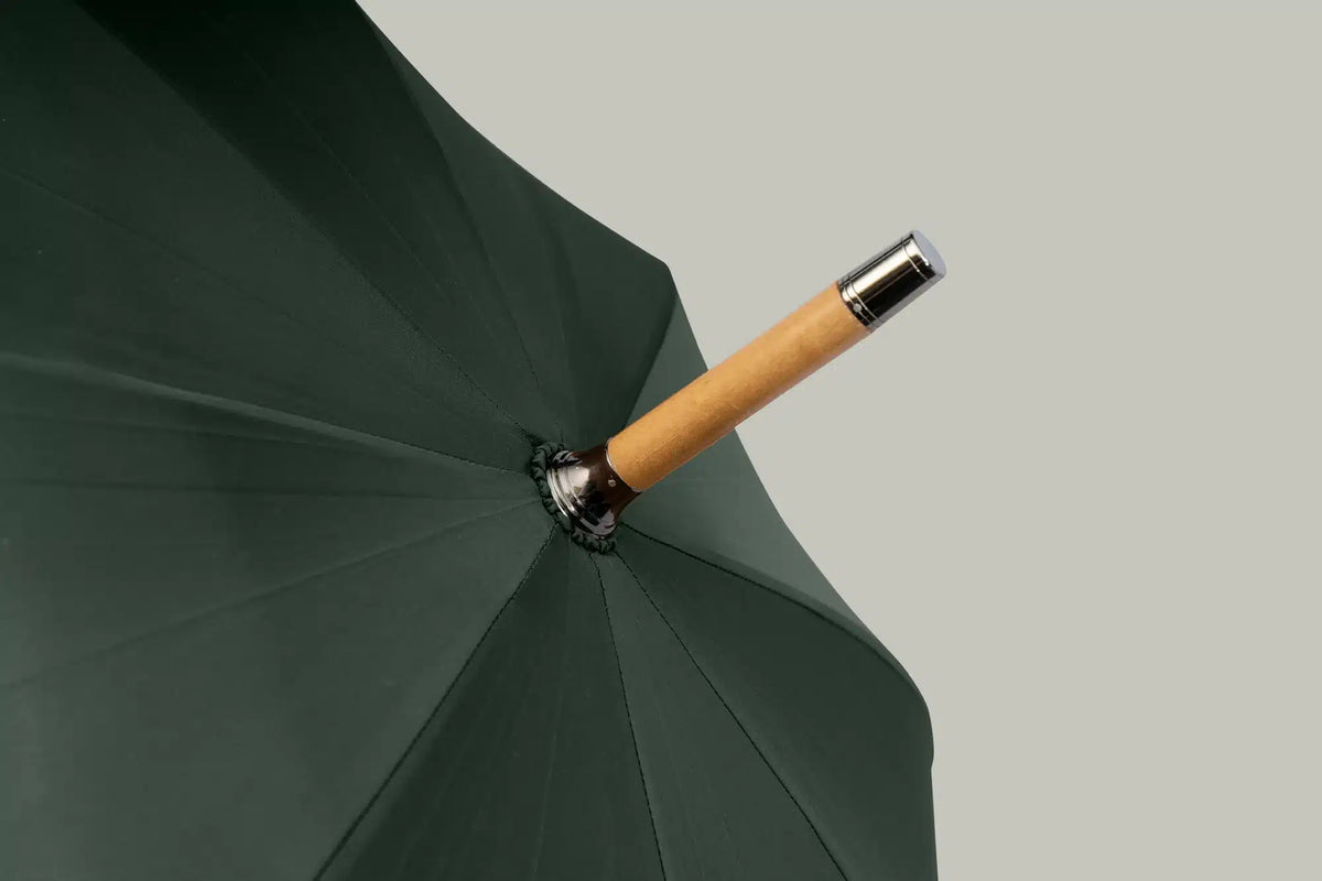 H&H - Travel Umbrella w. Cartridge Picking Tip - H&H Green