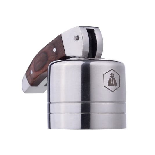Laguiole <br> Bottlestopper with knifehandle