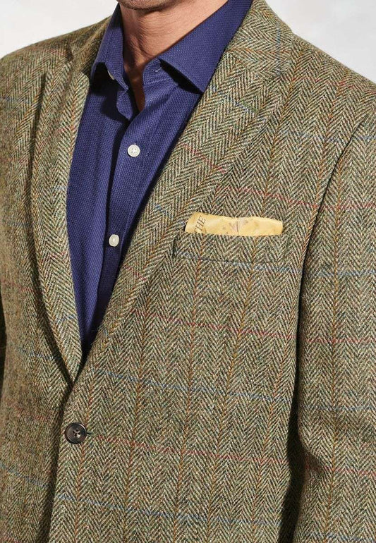 Brook Taverner <br> Stromay Jacket Olive Harris Tweed
