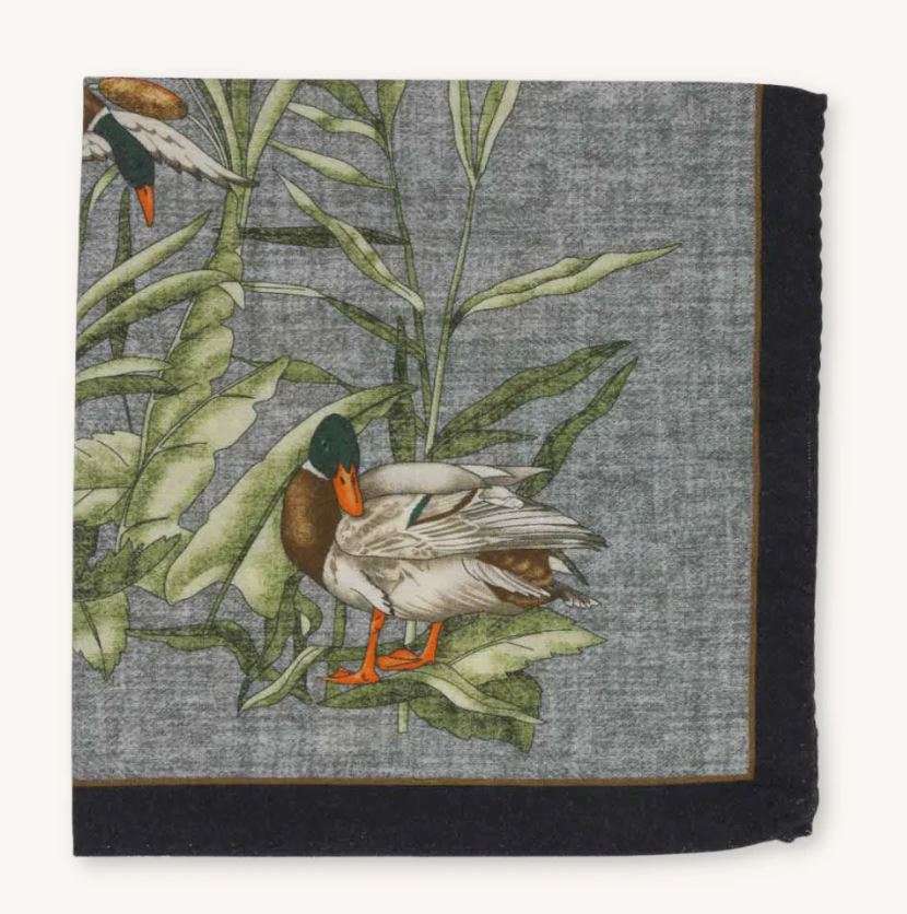 Portia <br> Pocket Square Duck Blue Cotton