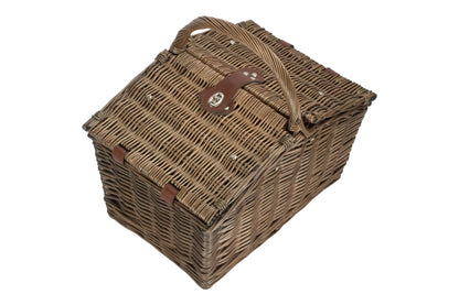 G&G <br> Two Person Picnic Basket