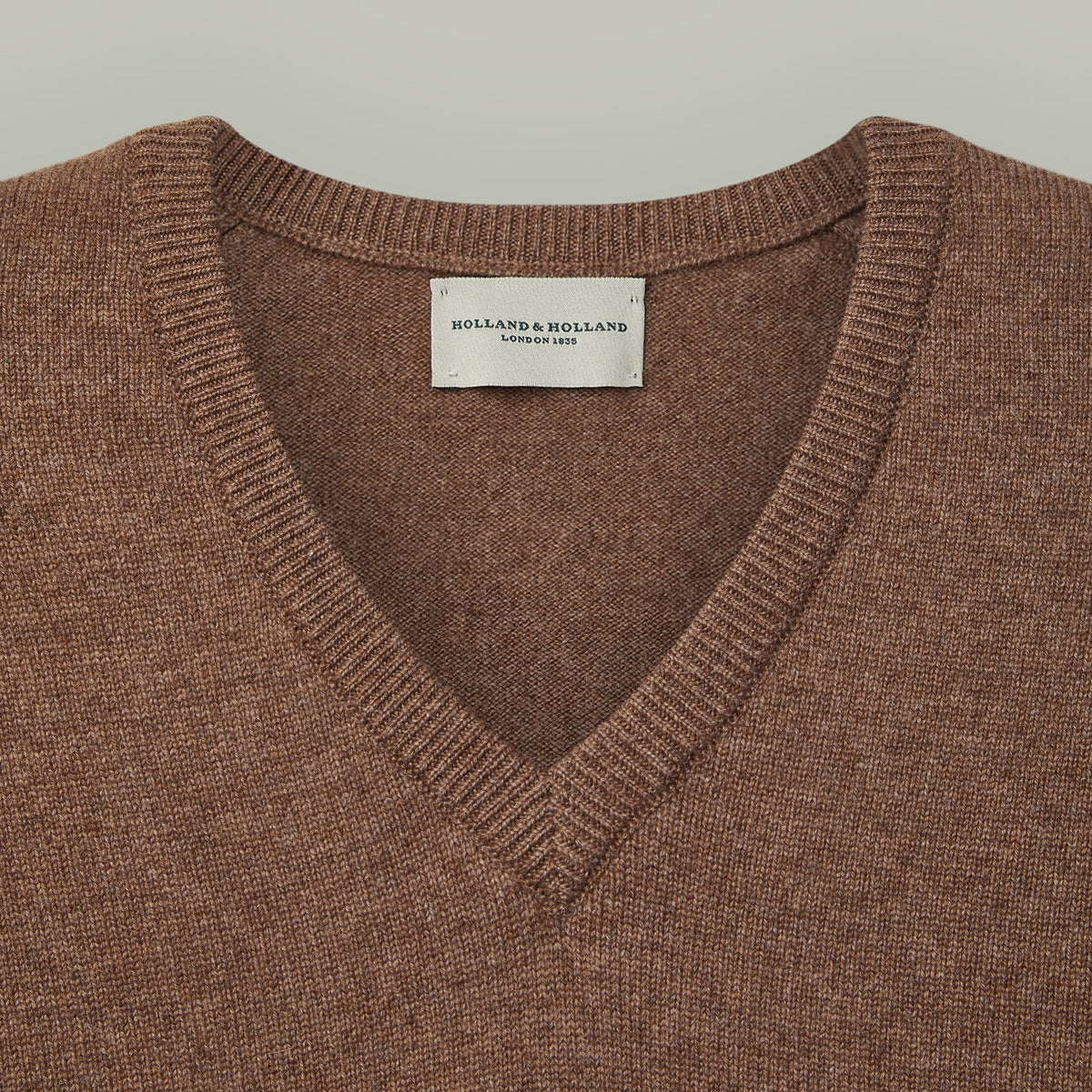 H&H - Harrow Cashmere V-Neck Sweater - Mocha