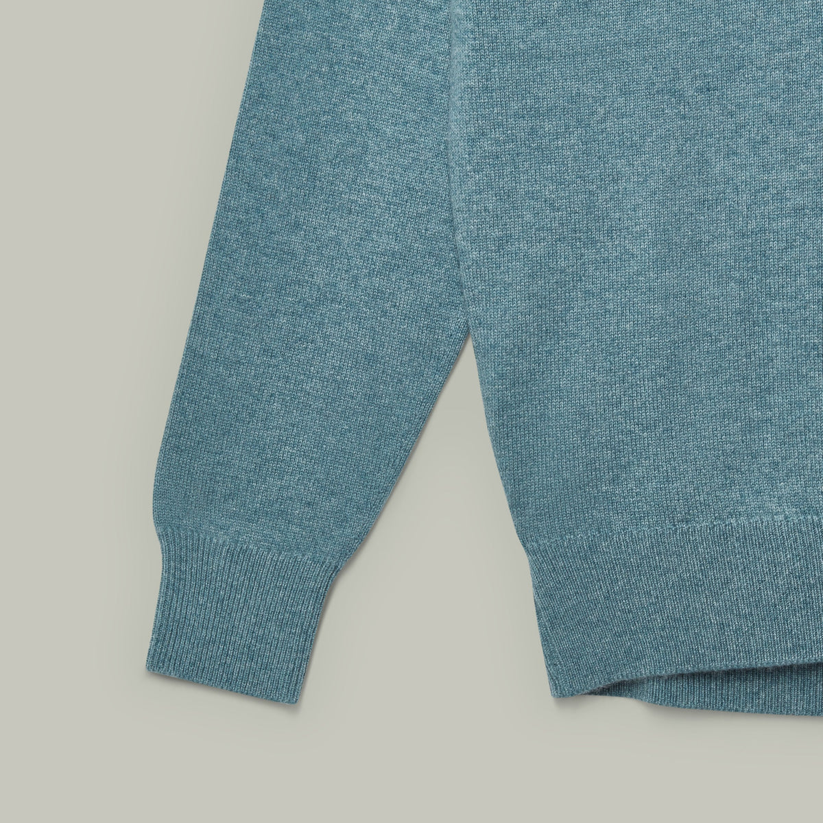 H&H - Harrow Cashmere V-Neck Sweater - Blue Lovat