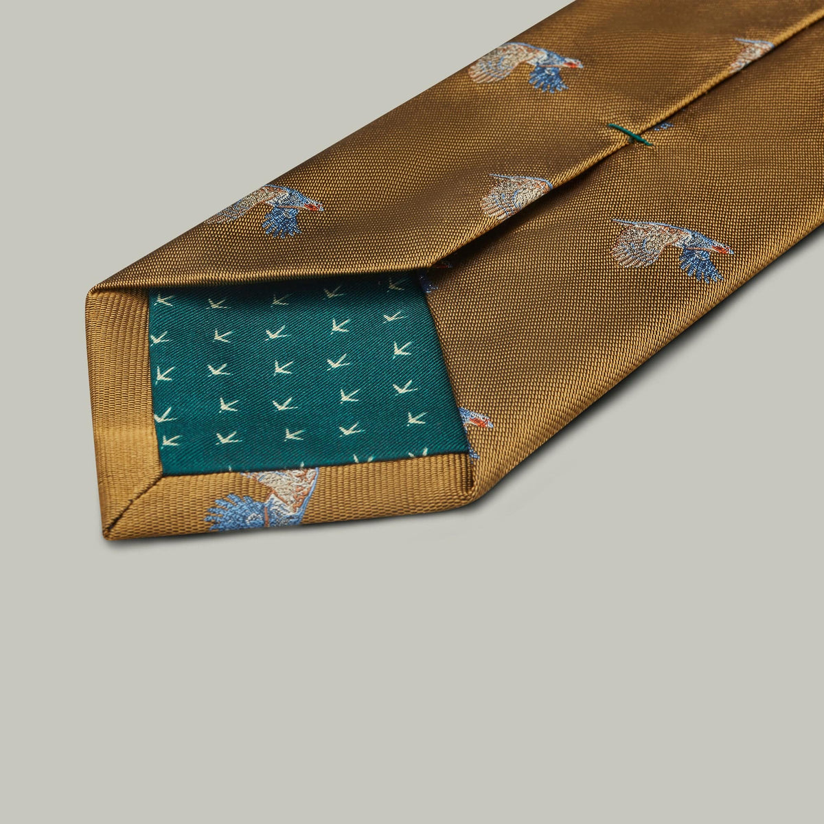 H&H - Harrow Silk Woven Tie Flying Partridge - Gold